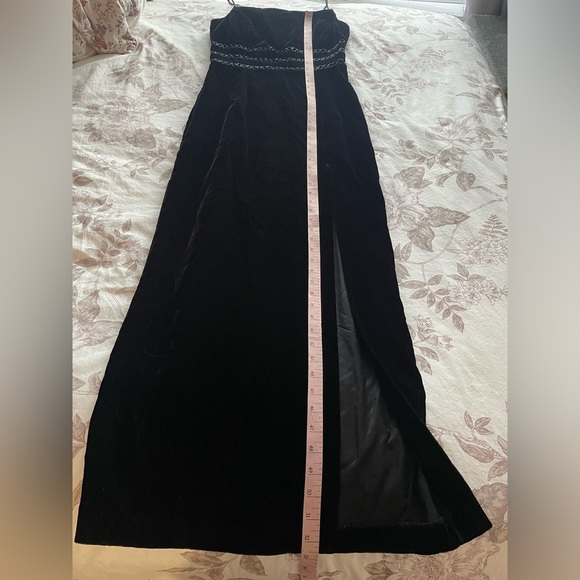 Vintage Black Velvet Cutout Maxi Dress 8 Whimsigoth Formal Vamp Witchy 90s Glam - Picture 6 of 6